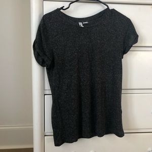 Gray short sleeve t